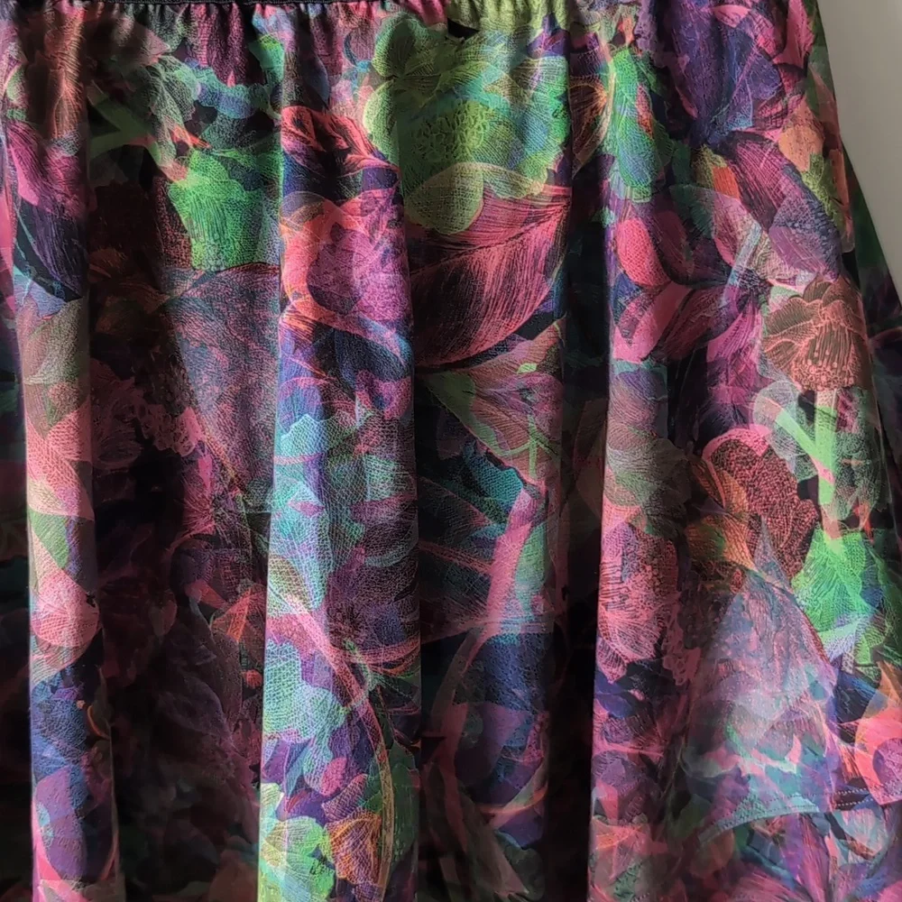 Lululemon Court Rival High-Rise Skirt 2 Vivid Floral Tone Multi